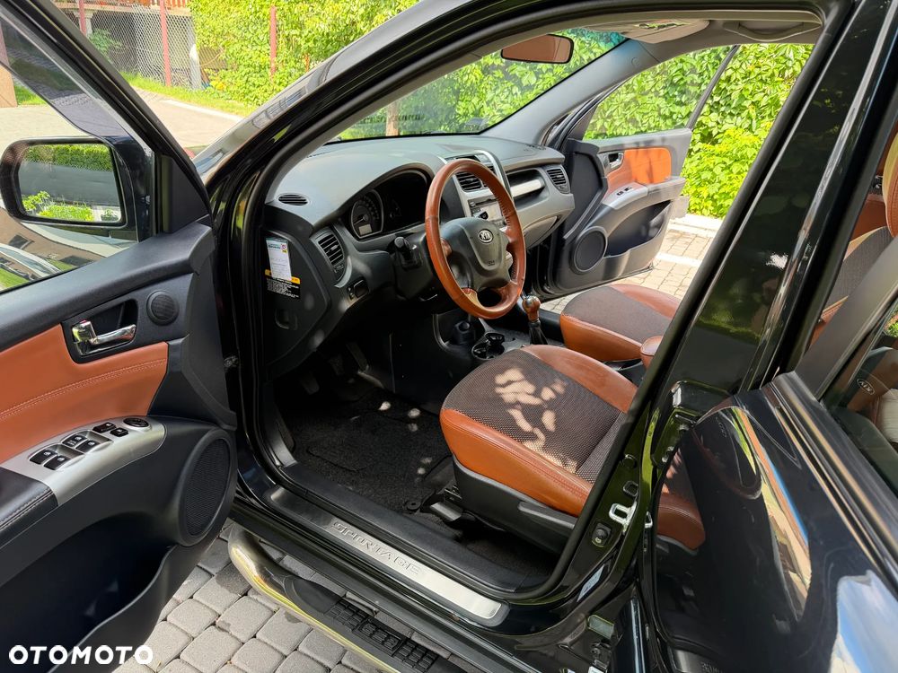 Kia Sportage 2.0 Expedition + - 5