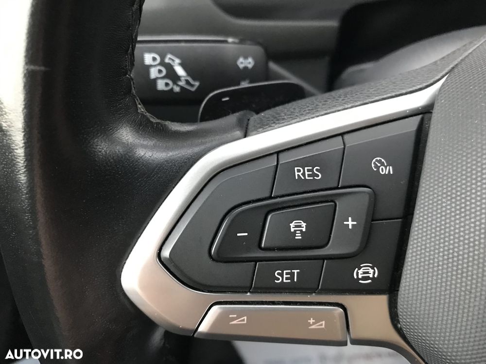 Volkswagen Tiguan 2.0 TDI DSG Life - 19
