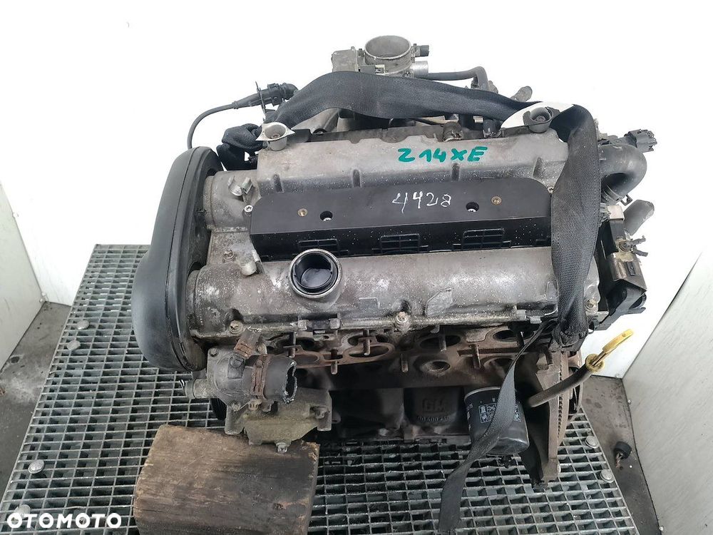 SILNIK OPEL CORSA C Z14XE 1.4 16V ECOTEC 90KM - 1
