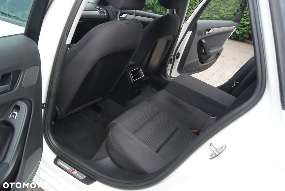 Audi A4 Avant 2.0 TDI DPF multitronic S line Sportpaket - 17