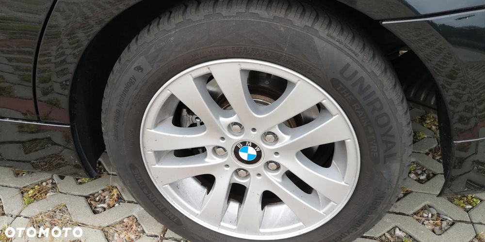 BMW Seria 3 318d - 13