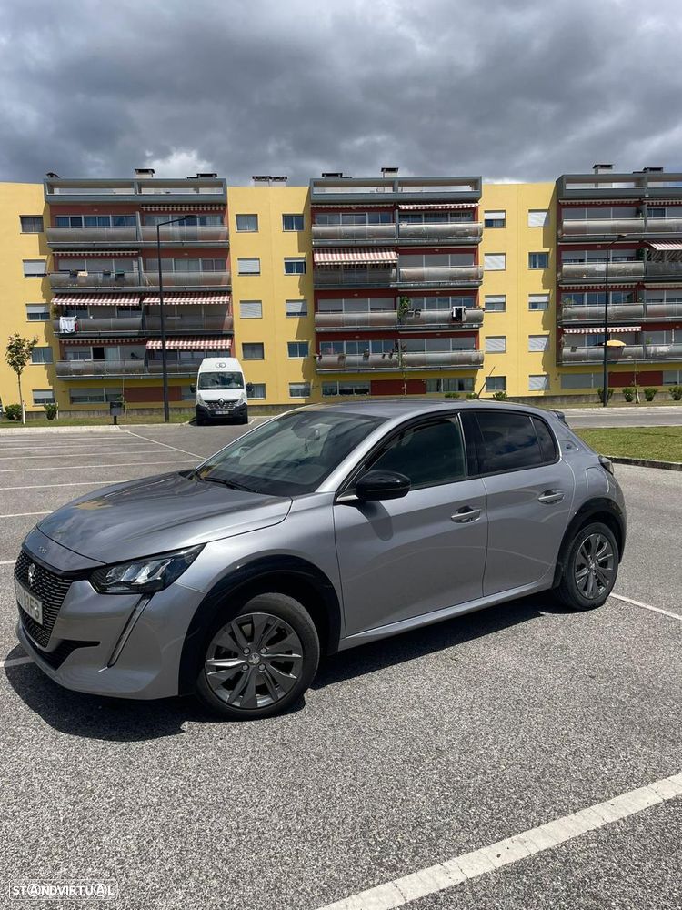 Peugeot e-208 50 kWh Allure - 4