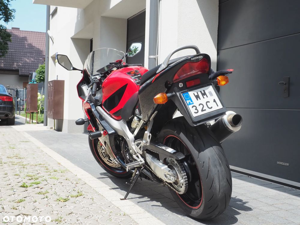 Honda CBR - 11