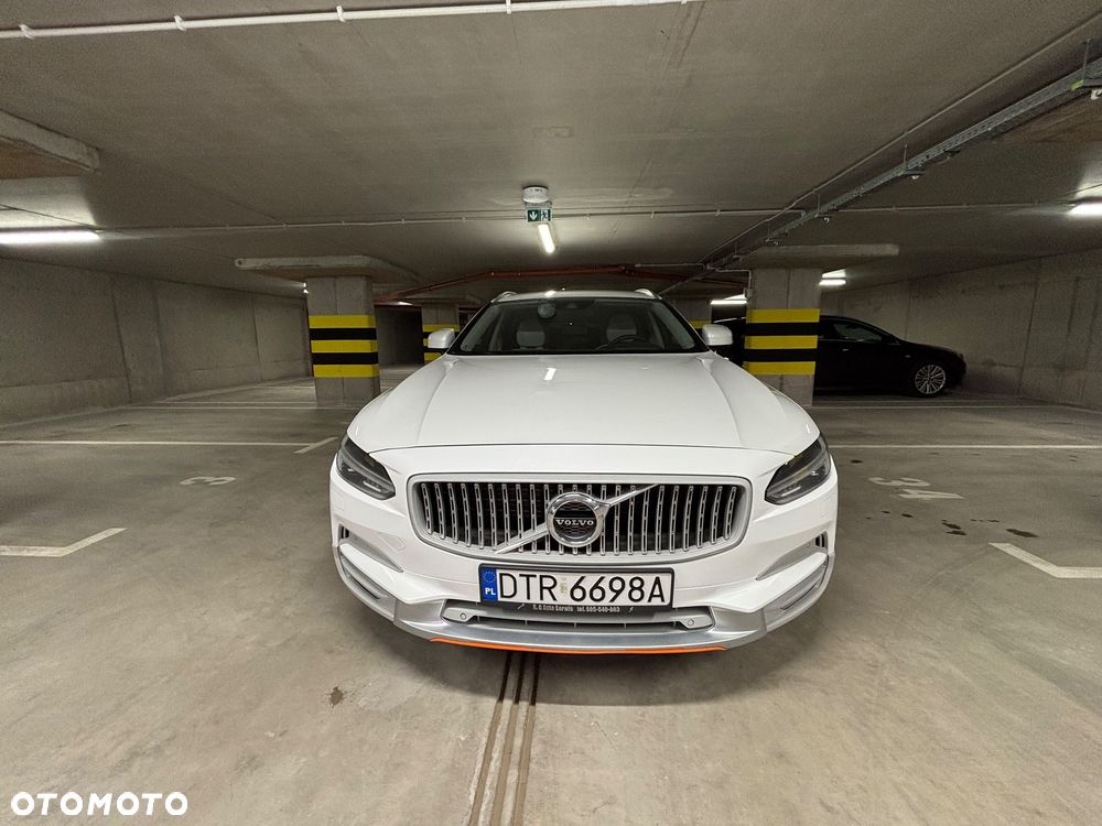 Volvo V90 Cross Country D5 AWD - 4