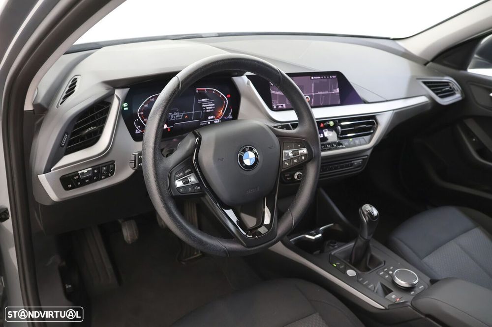 BMW 116 2022 photo 3