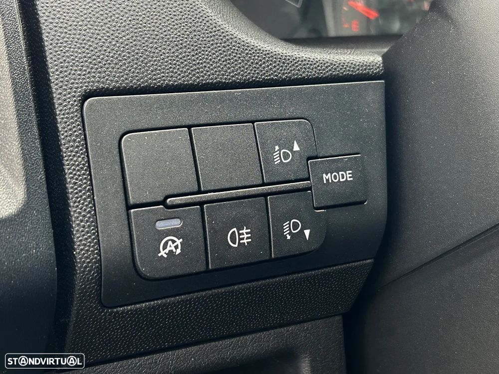 Peugeot Boxer 2.2 BlueHDi 333 L2 CD - 11