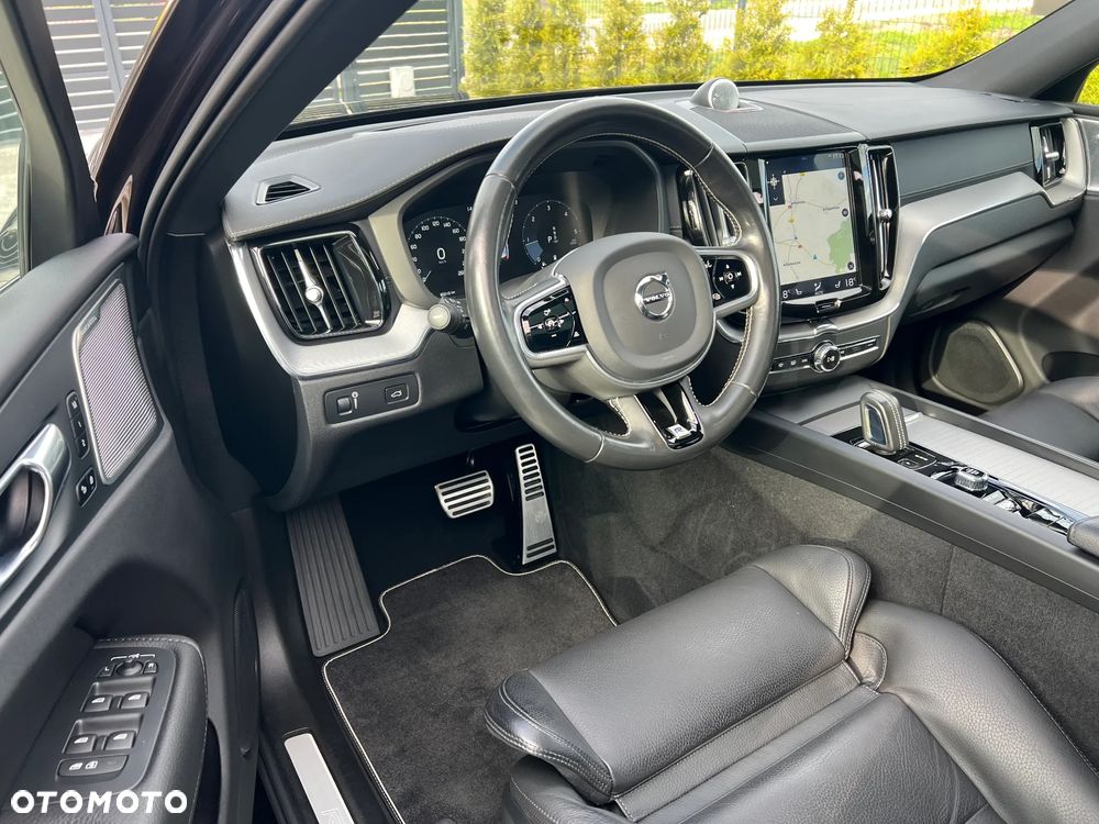 Volvo XC 60 B5 D AWD Geartronic RDesign - 25