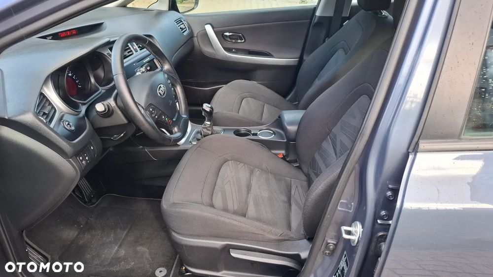 Kia Ceed 1.6 GDI Fifa World Cup Edition - 7