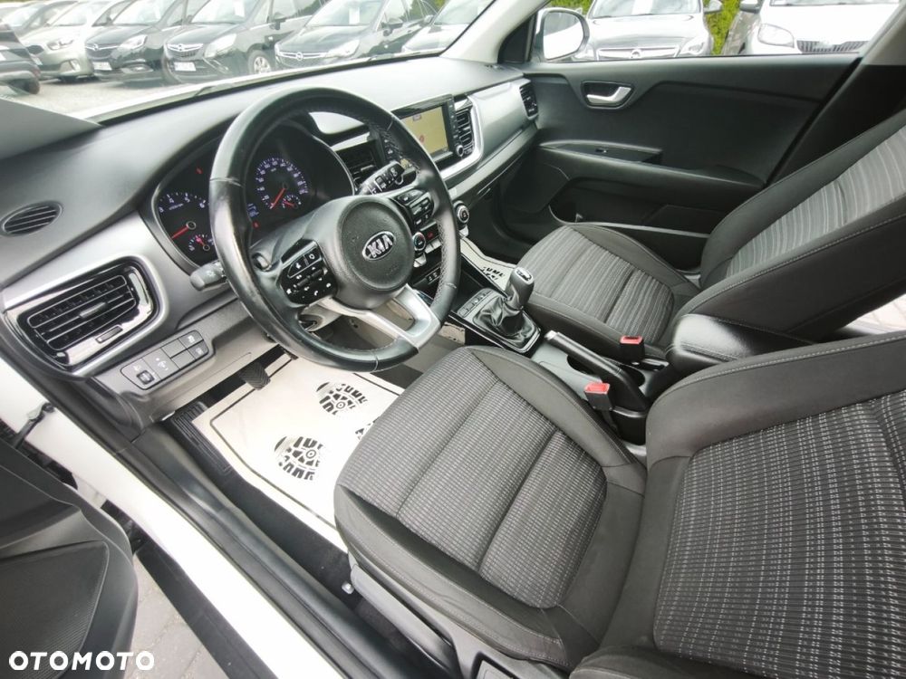 Kia Stonic - 7