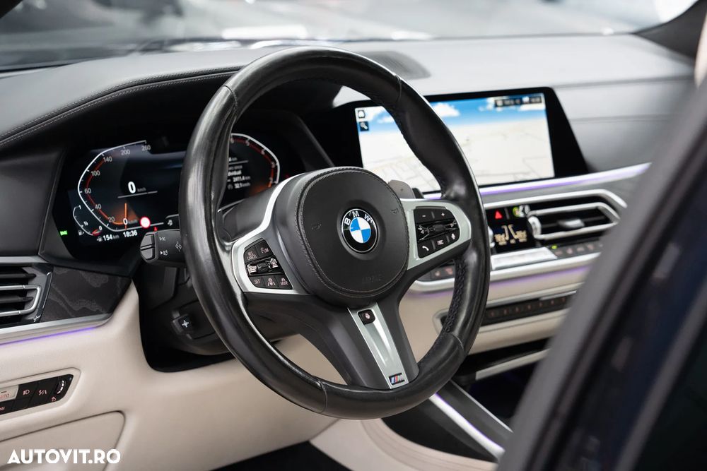 BMW X7 xDrive40i MHEV - 16