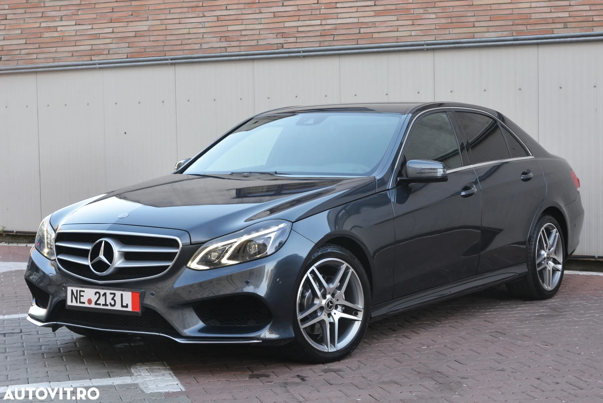 Mercedes-Benz E - 3