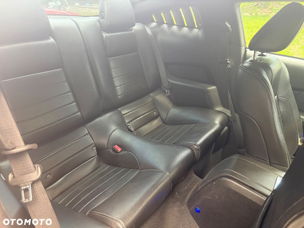 Ford Mustang 3.7 V6 Premium - 7
