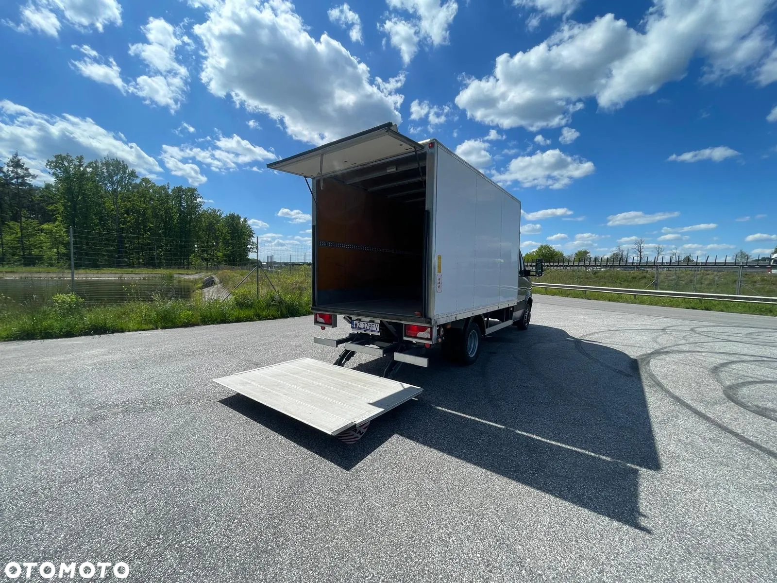 Volkswagen CRAFTER - 8