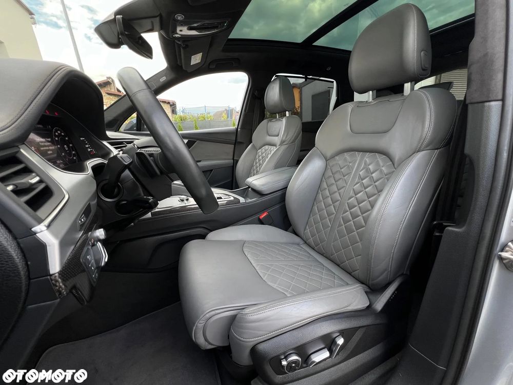 Audi SQ7 - 14