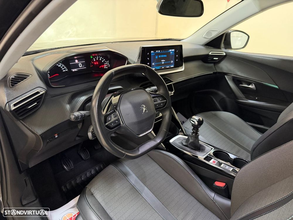 Peugeot 2008 1.2 PureTech Allure Pack - 15