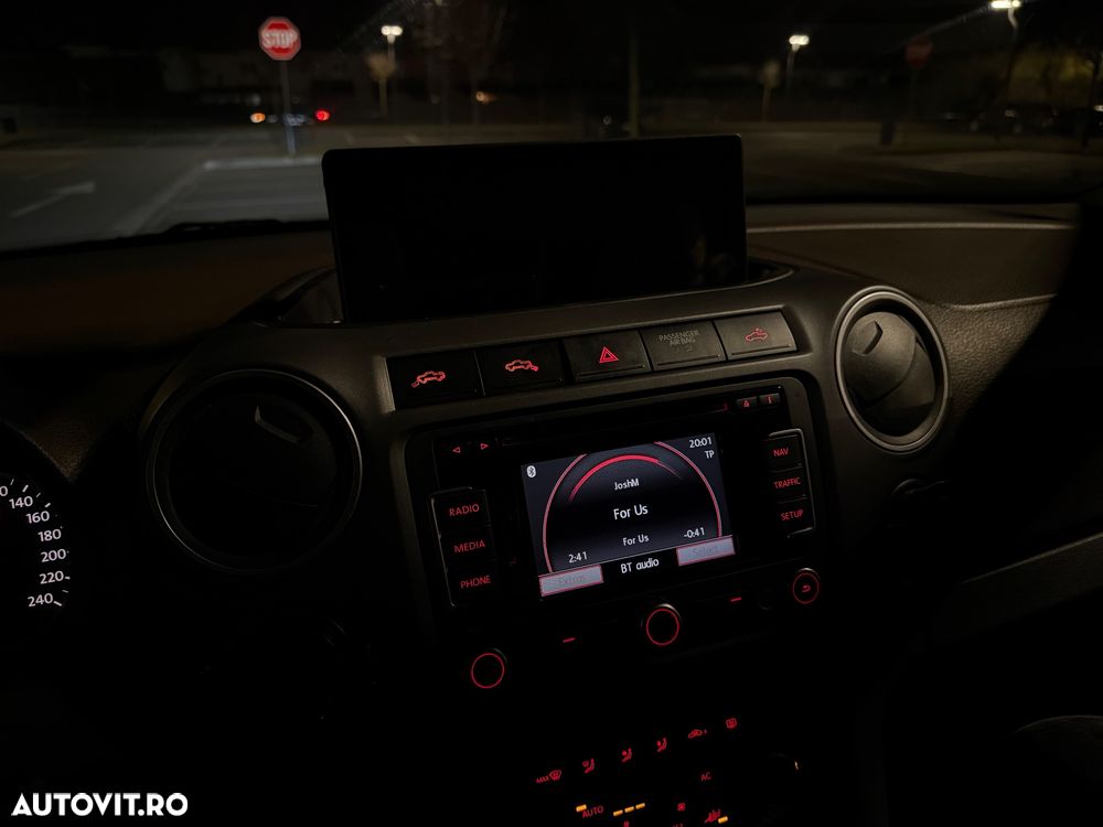 Volkswagen Amarok 2.0 BiTDI Highline - 30