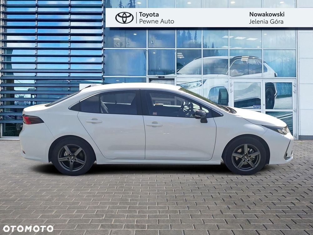 Toyota Corolla 1.8 Hybrid Comfort - 4