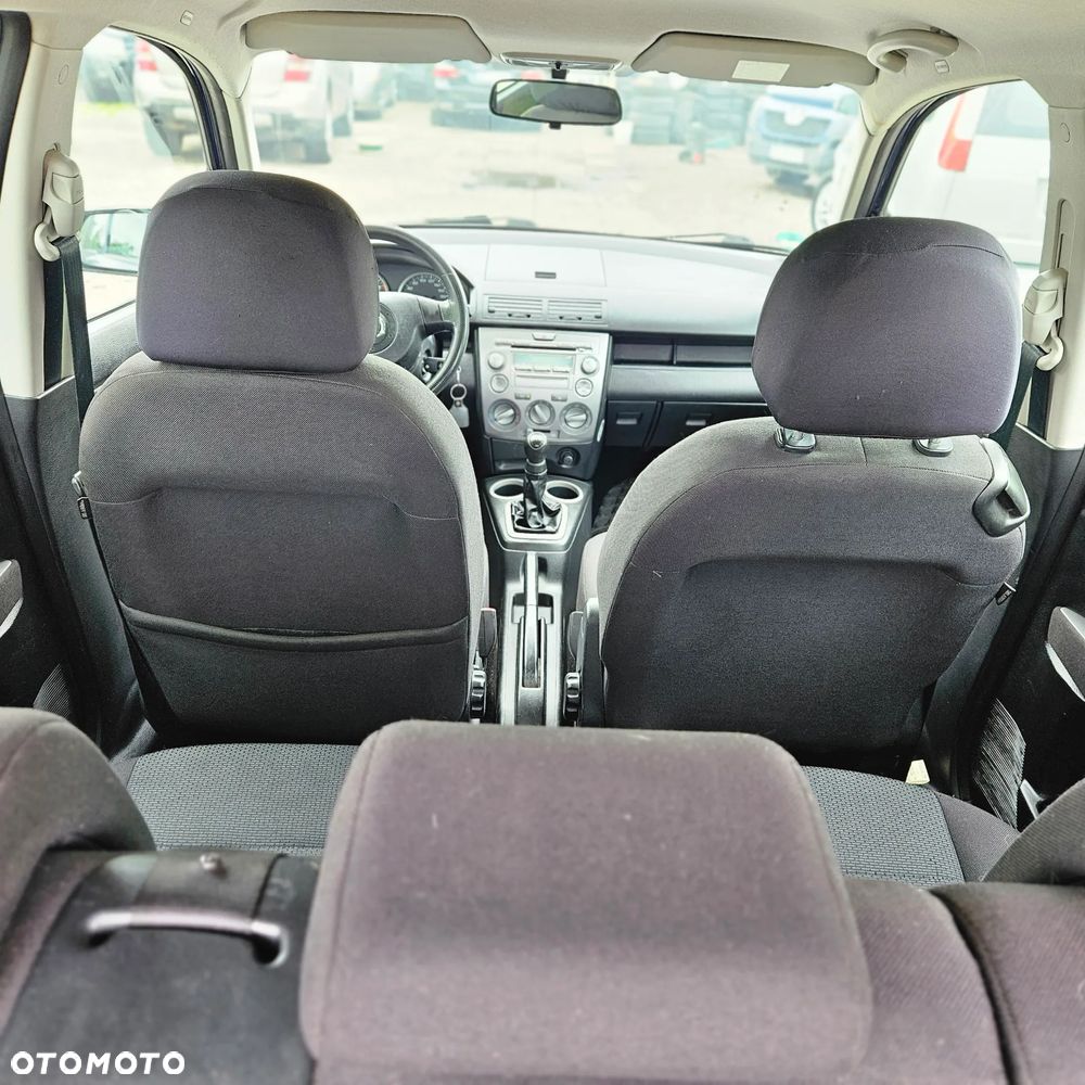 Mazda 2 - 26