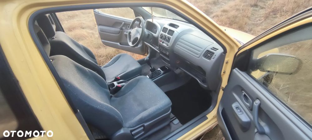 Suzuki Ignis 1.3 - 13