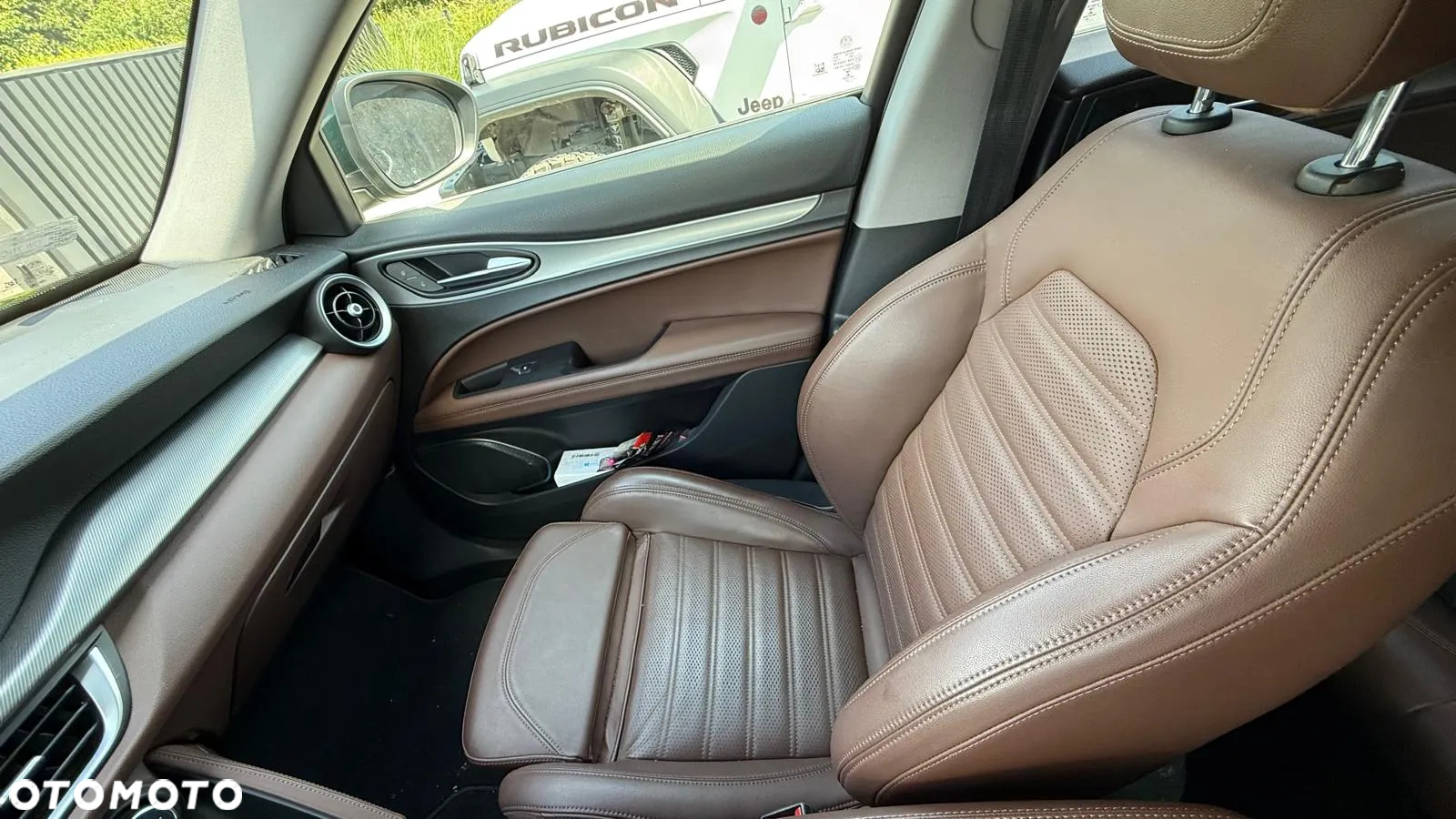 Alfa Romeo Stelvio 2.0 Turbo Sprint Q4 - 4