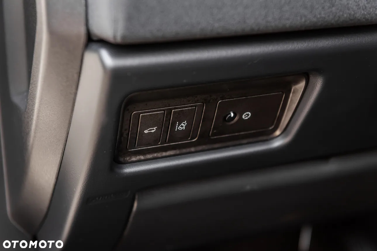 Land Rover Range Rover Evoque D150 R-Dynamic SE - 17