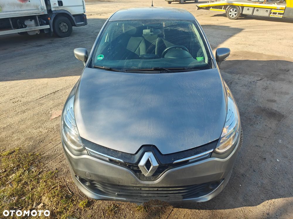 Renault Clio 1.2 16V 75 Limited - 1