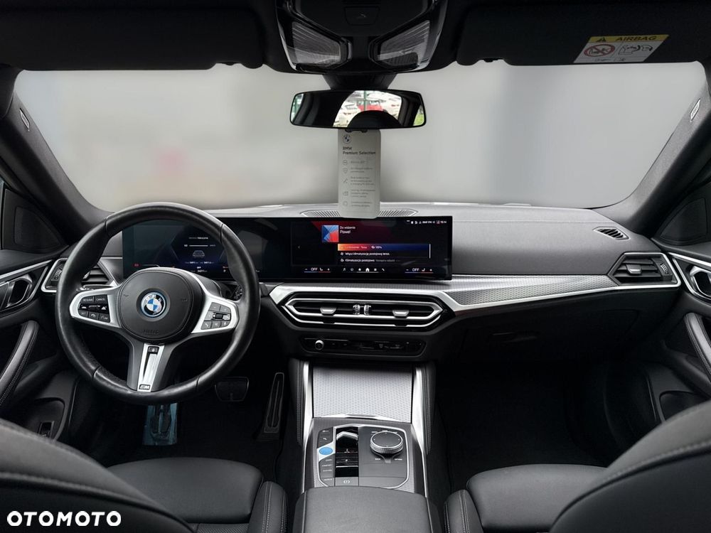 BMW i4 - 27