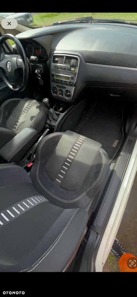 Fiat Grande Punto - 8