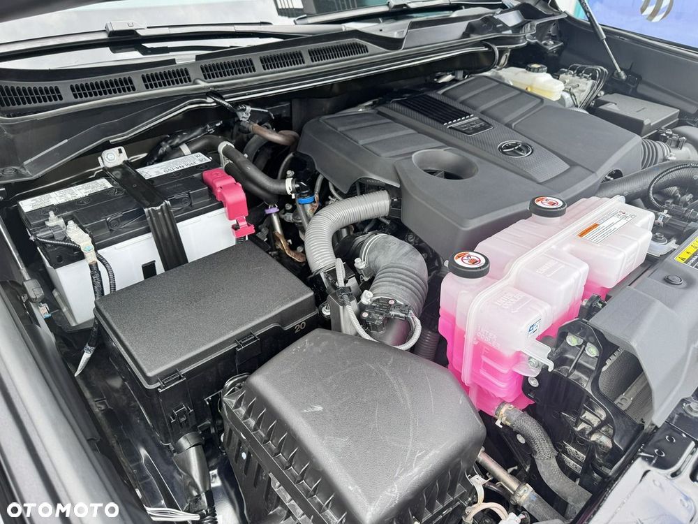 Toyota Tundra - 40
