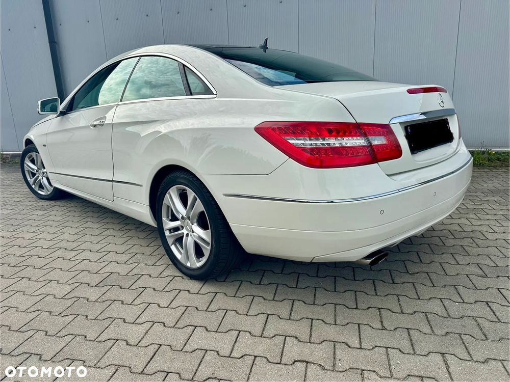 Mercedes-Benz Klasa E 250 CGI BlueEffICIENCY - 7