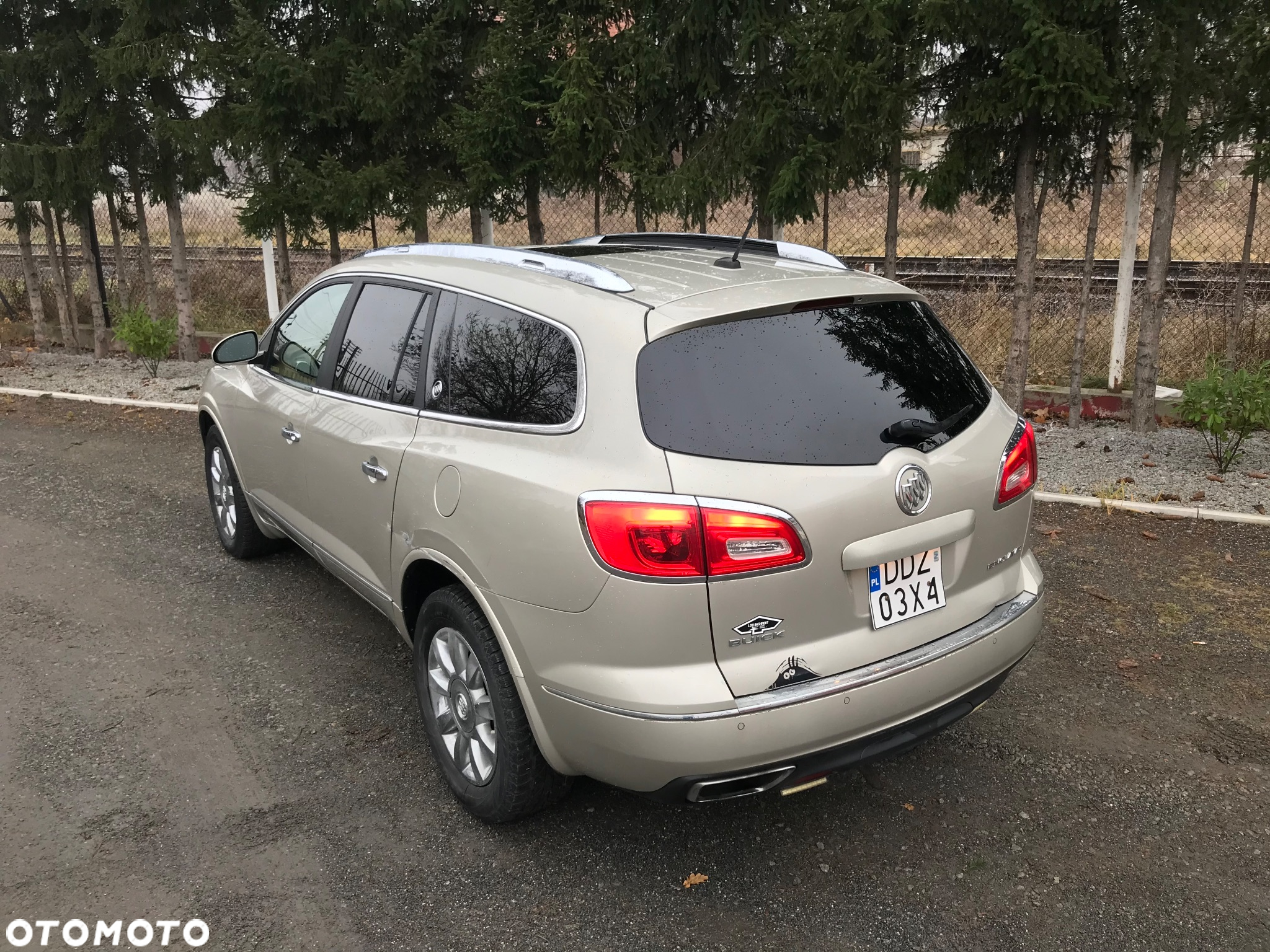 Buick Enclave - 14