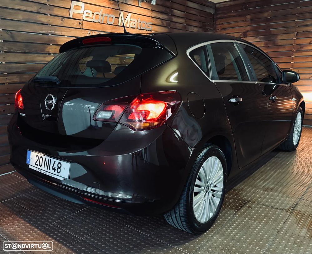 Opel Astra 1.4 Cosmo - 2
