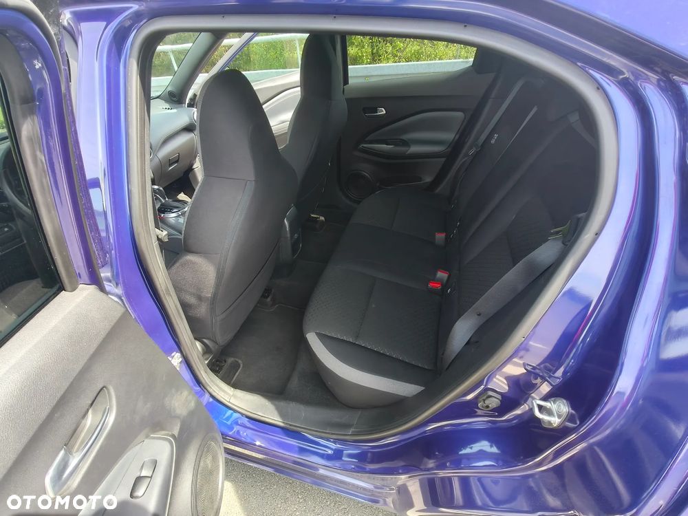 Nissan Juke 1.0 DIG-T N-Connecta DCT - 10