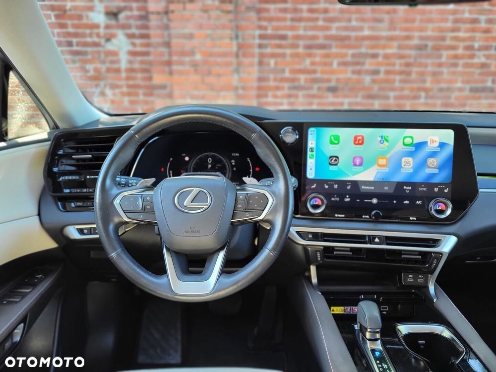 Lexus RX - 15