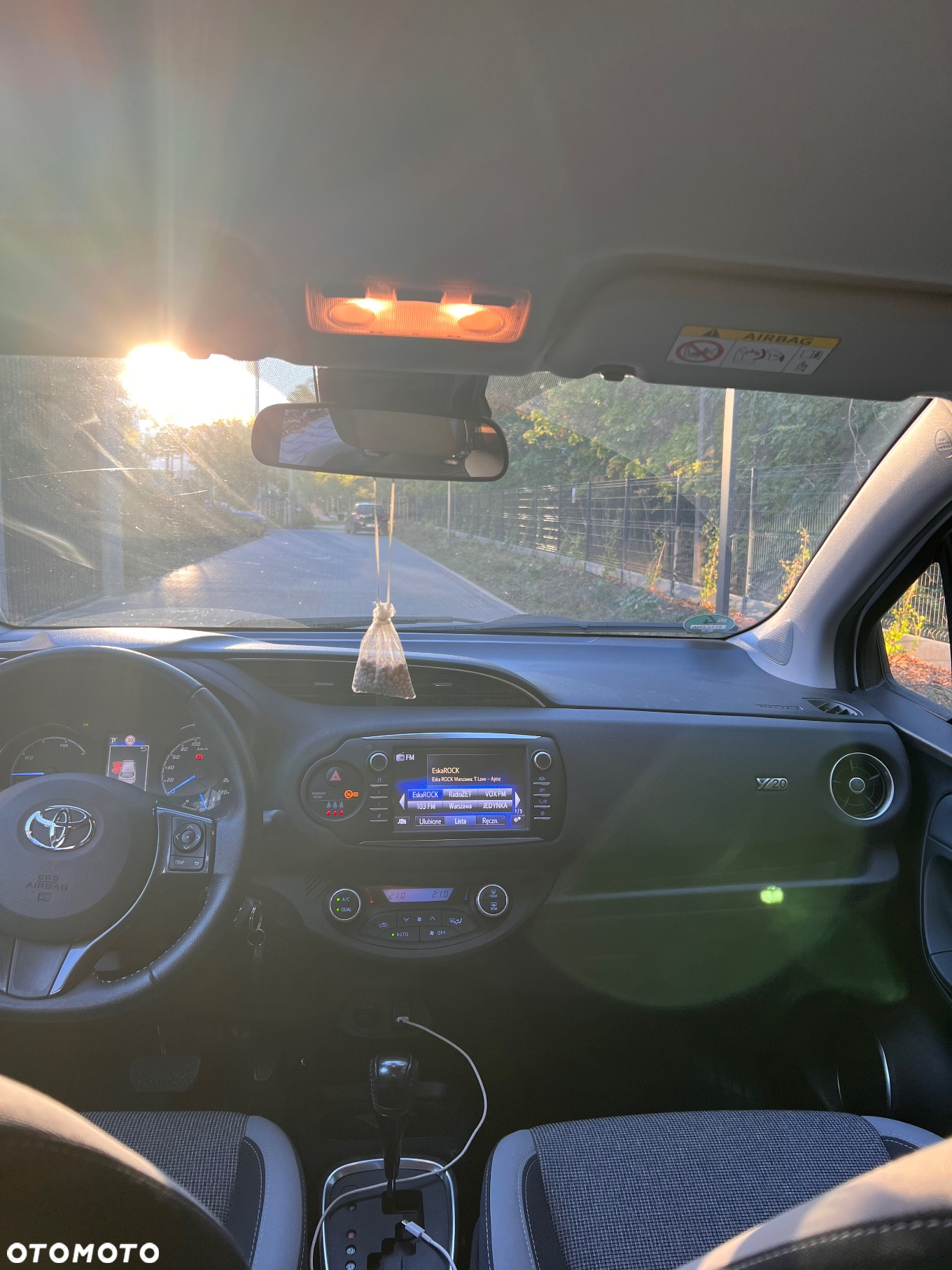 Toyota Yaris - 10