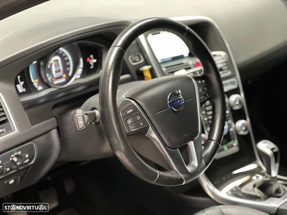 Volvo XC 60 2.0 D4 Inscription - 10