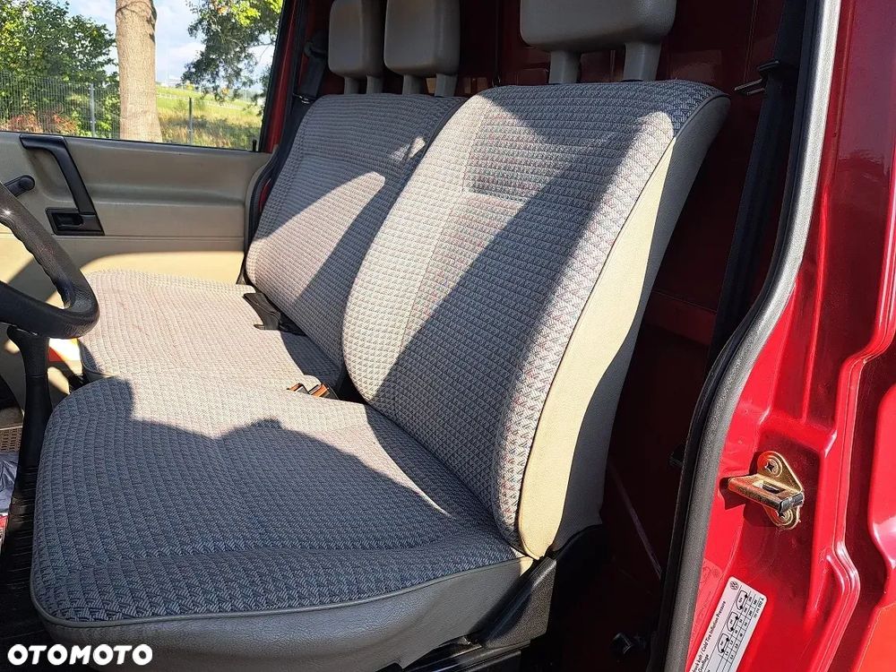 Volkswagen Transporter - 20