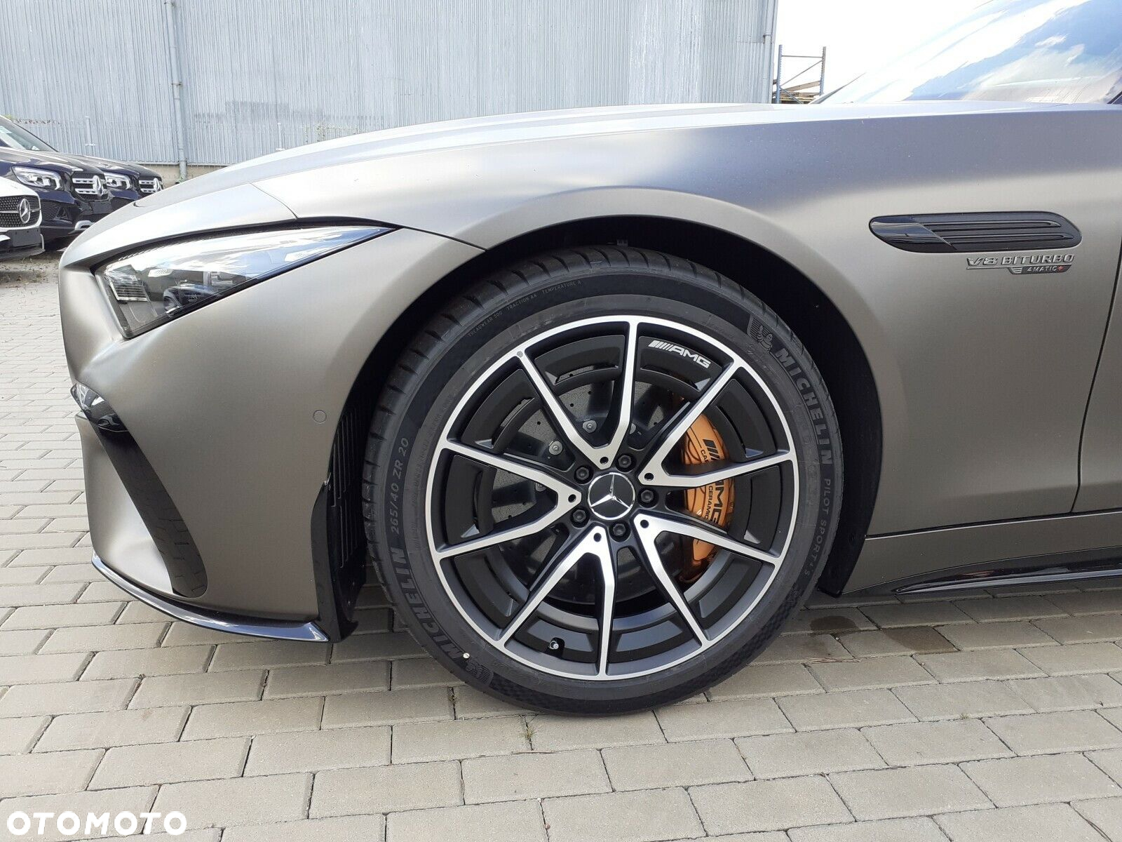 Mercedes-Benz SL - 8