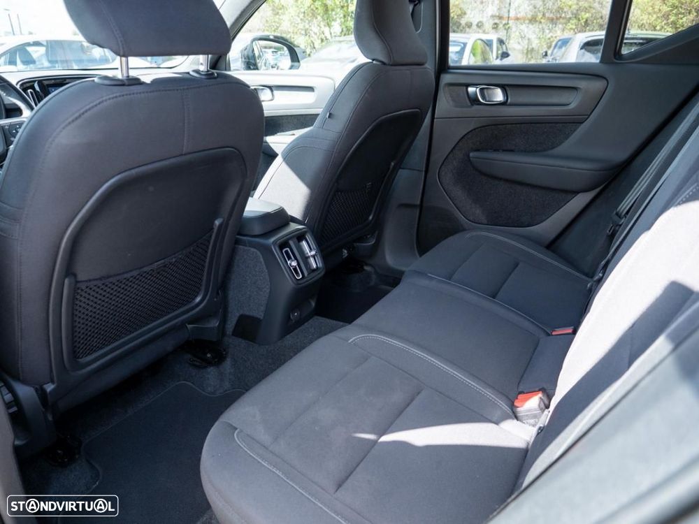 Volvo XC 40 Recharge Pro - 25