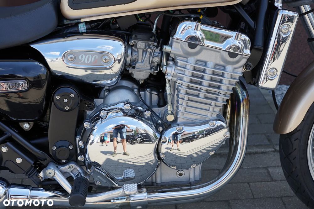 Triumph Thunderbird - 12