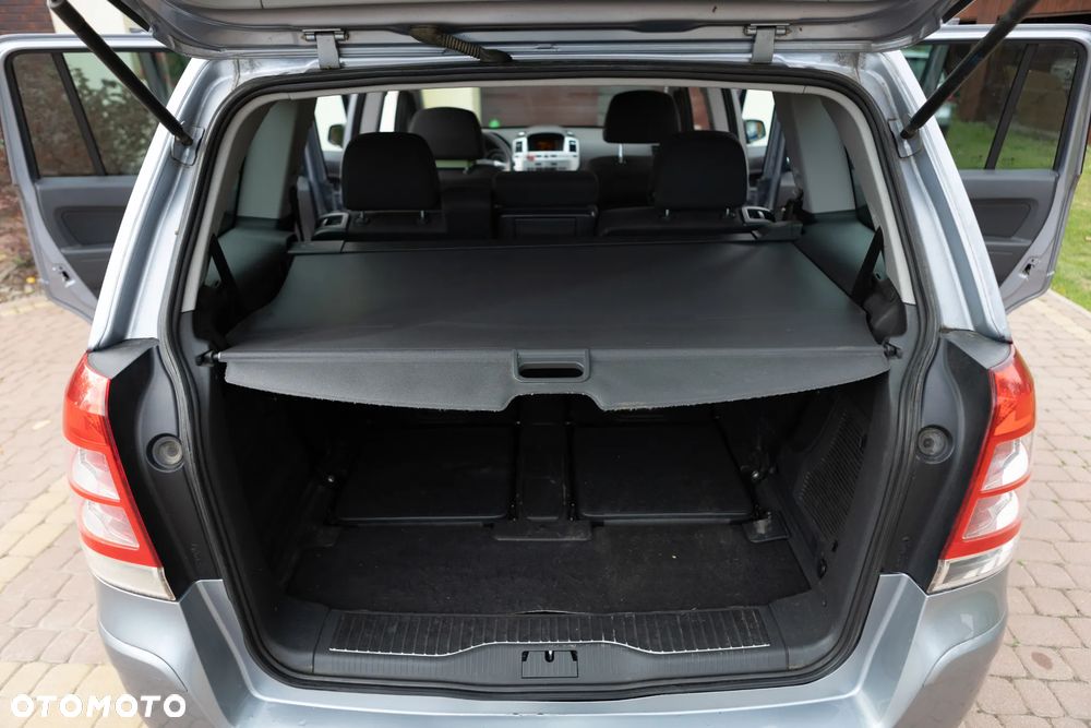 Opel Zafira 1.9 CDTI Edition - 10