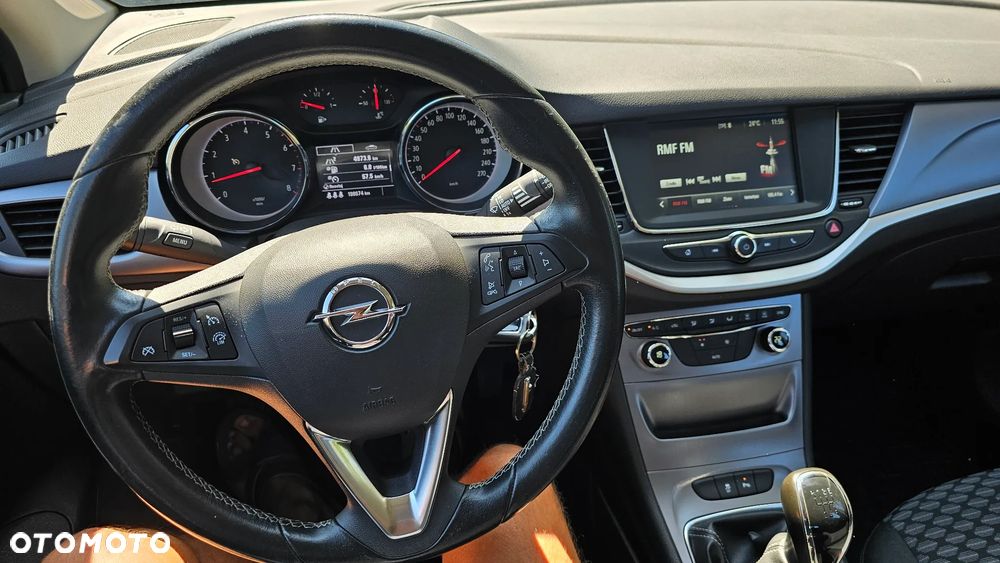 Opel Astra - 9