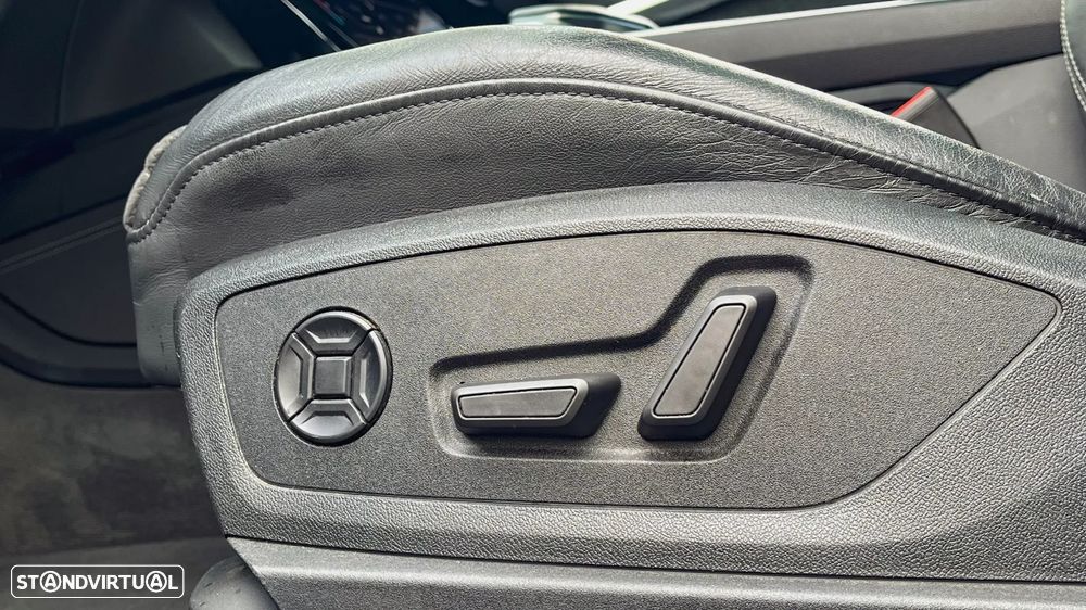 Audi e-tron Sportback 50 quattro S line - 23