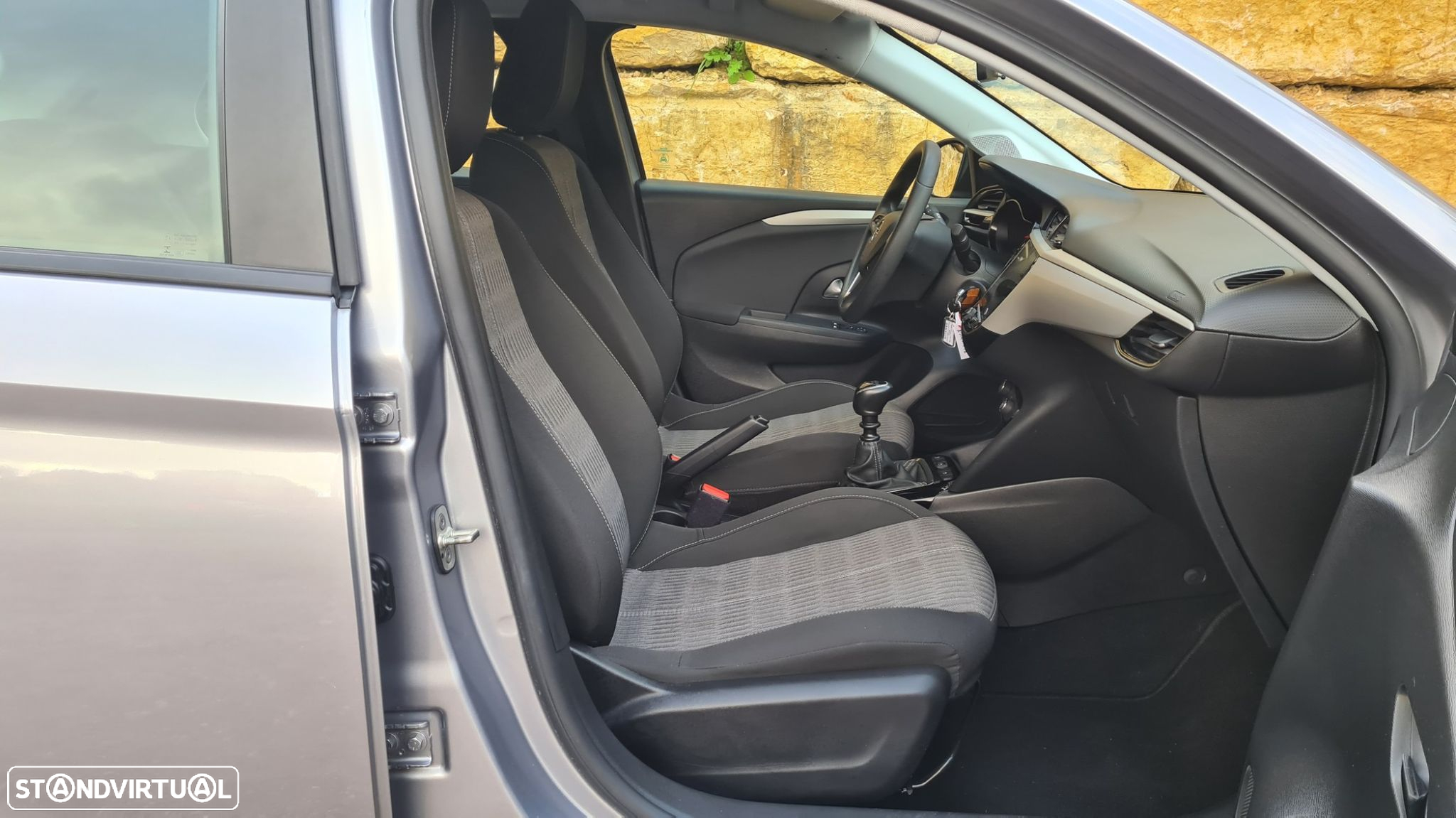 Opel Corsa 1.5 D Business Edition - 42