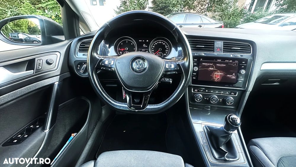 Volkswagen Golf 1.6 TDI (BlueMotion Technology) Trendline - 28