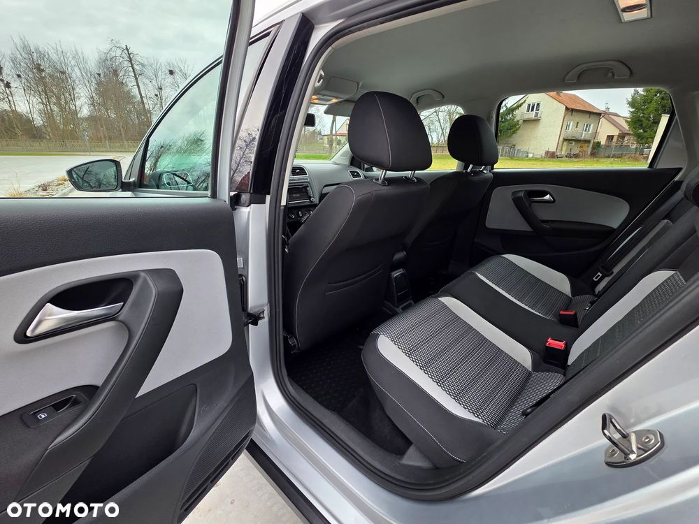 Volkswagen Polo Cross - 10