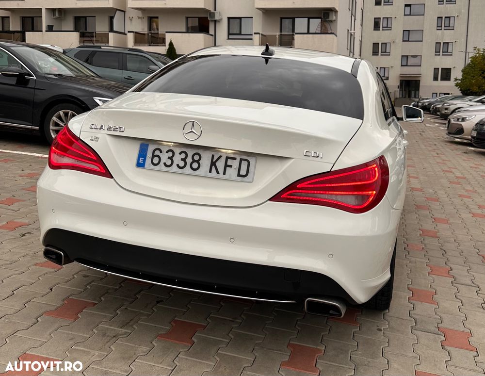 Mercedes-Benz CLA 220 CDI 7G-DCT - 5