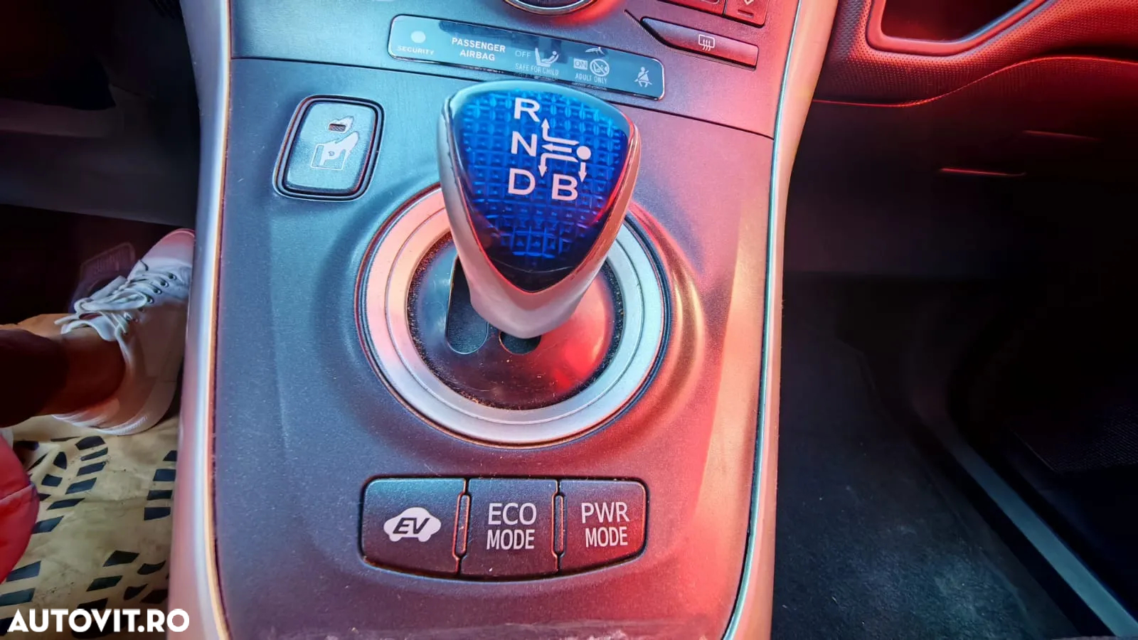 Toyota Auris 1.8 Hybrid Life - 22