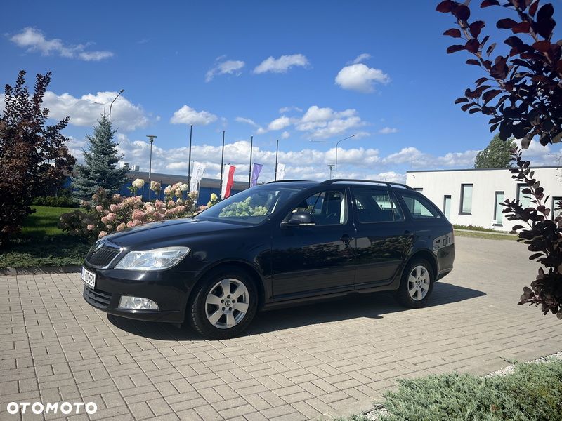 Skoda Octavia 1.4 TSI Ambiente - 25