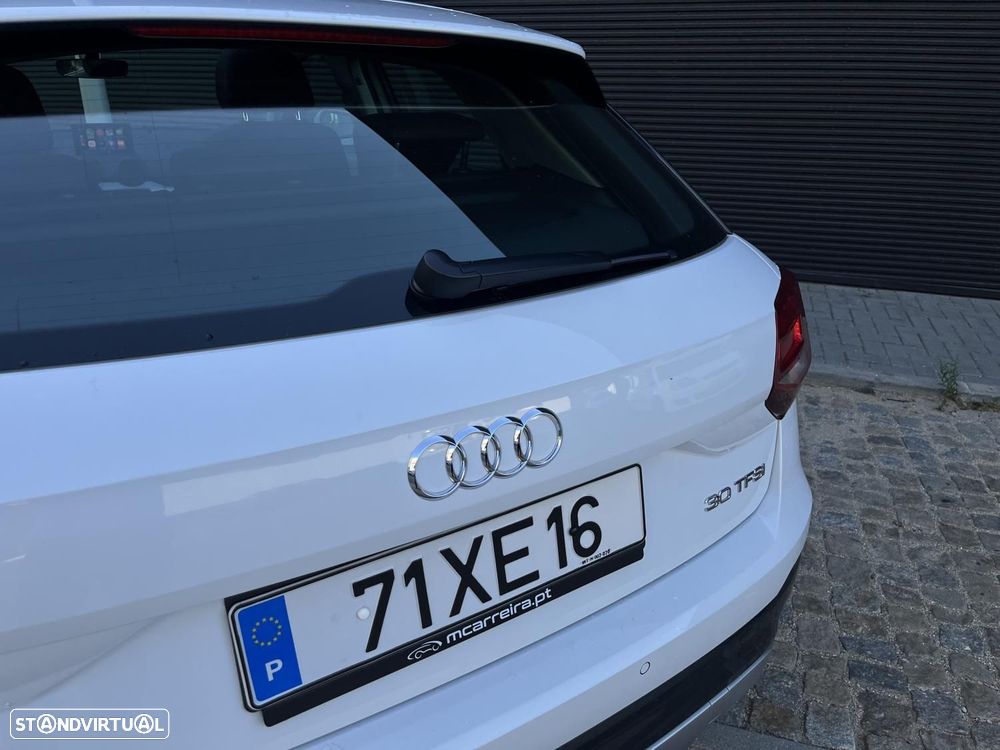 Audi Q2 30 TFSI Design - 15